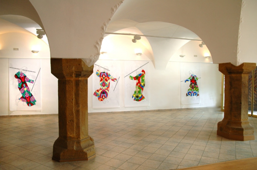 https://img.mirunadragan.com/files/gimgs/th-14_1installation_view.jpg
