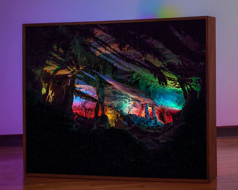 https://img.mirunadragan.com/files/gimgs/th-28_IMG_9069_LightboxCave_W.jpg